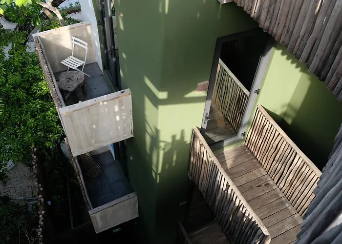 Loba Male Only Acomodação com café da manhã  4*