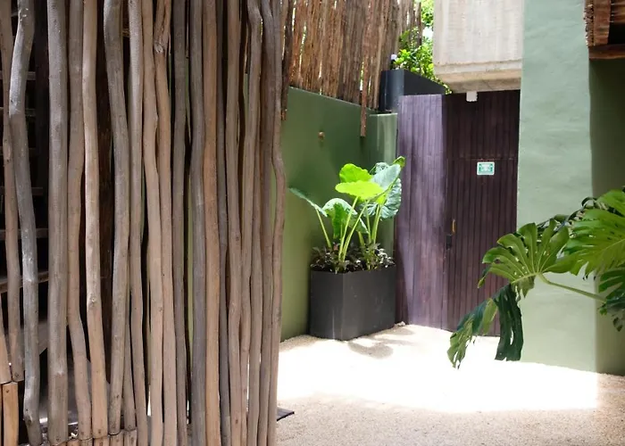 Acomodação com café da manhã  Loba Male Only Tulum